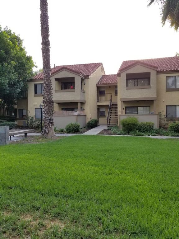 1116 W Blaine St, Riverside, CA 92507