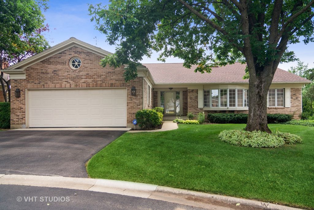 186 Glamis Ln, Palatine, IL 60067