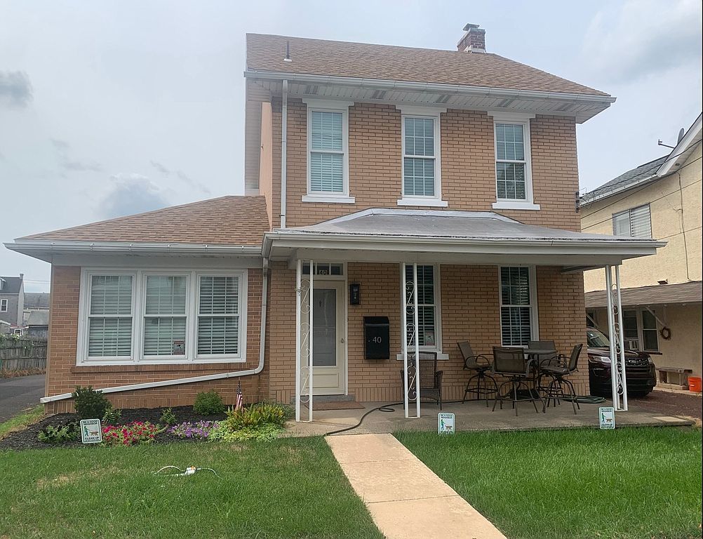 40-42 S 4th St, Emmaus, PA 18049