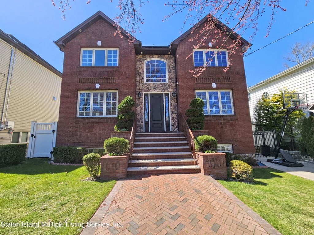 736 Davis Ave, Staten Island, NY 10310 Trulia