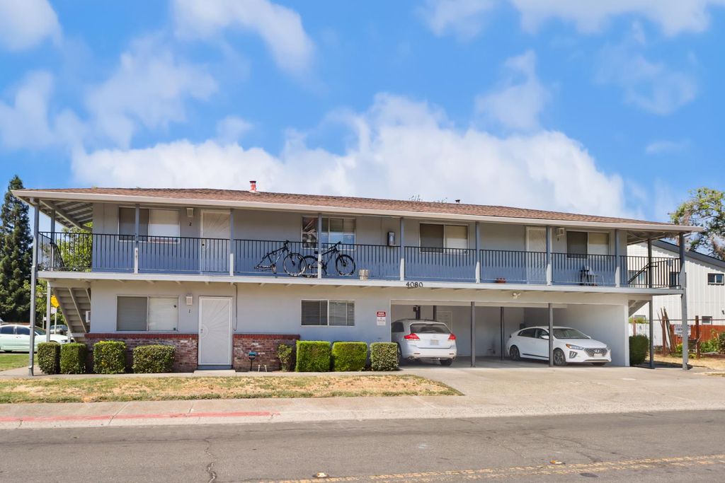 4080 21st St, Sacramento, CA 95822