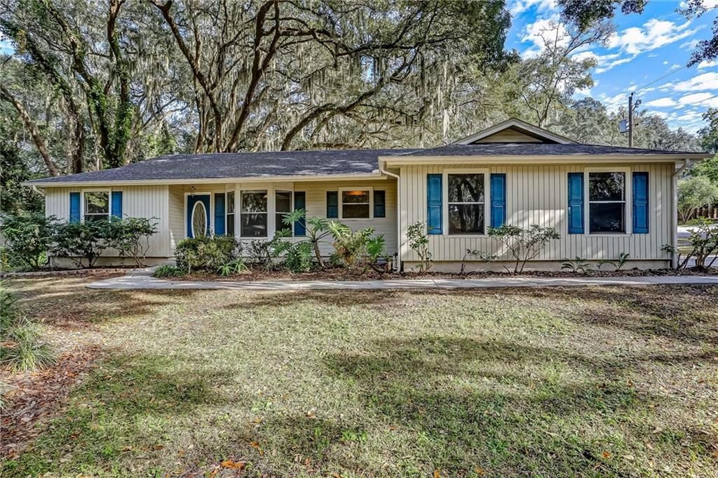604 N 15th St, Fernandina Beach, FL 32034