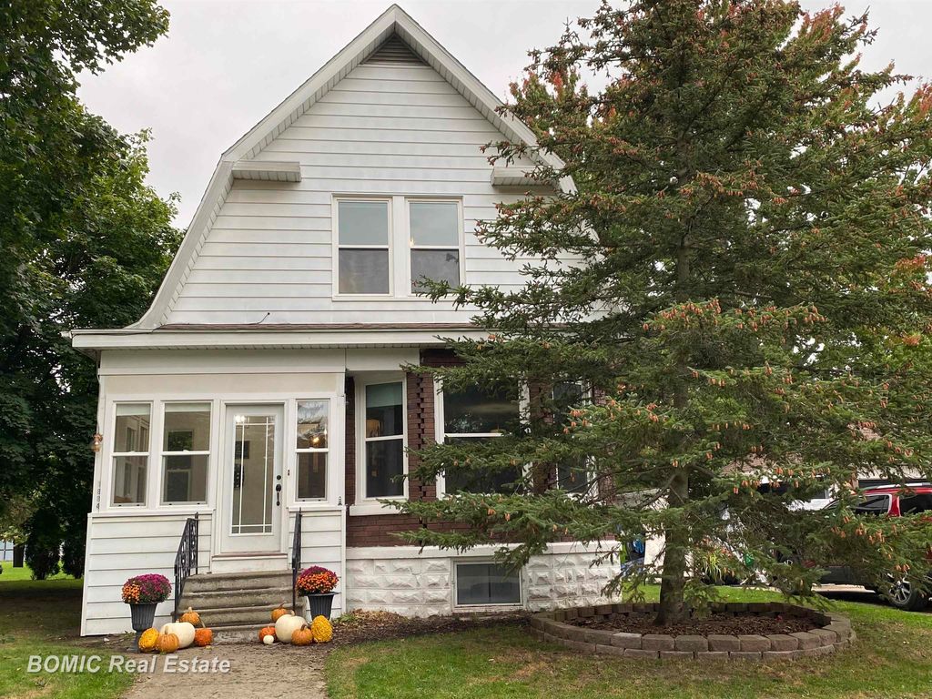 1884 West St, Reese, MI 48757 Trulia