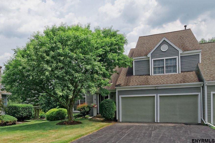 5 Springfield Dr, Voorheesville, NY 3 Bed, 3 Bath Townhouse 33