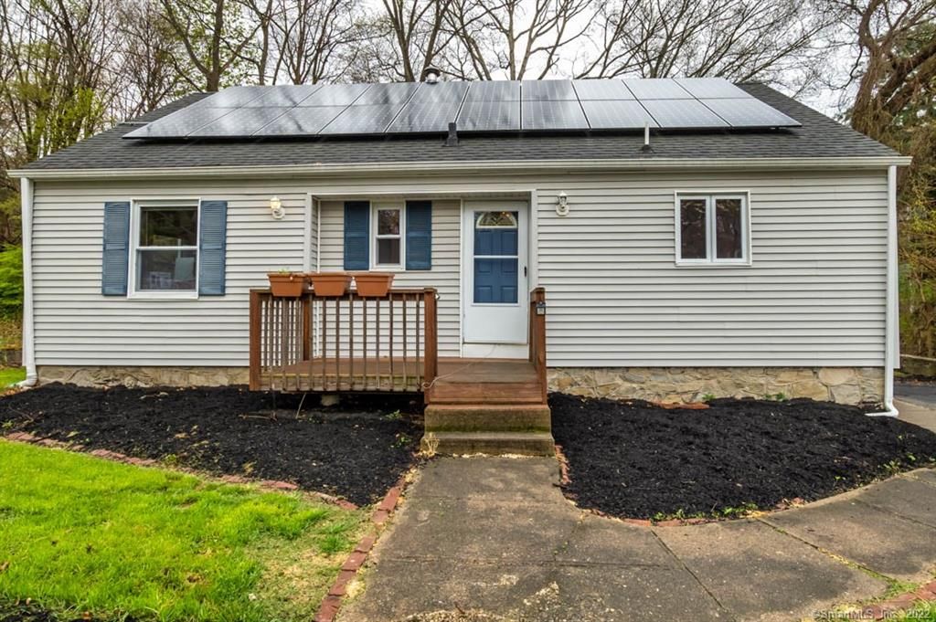 36 Ells St, Ansonia, CT 06401