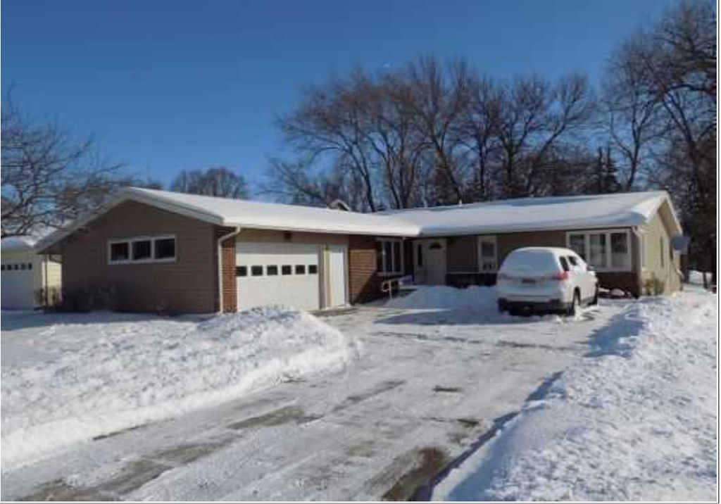 414 11th St N, Mountain Lake, MN 56159 Trulia