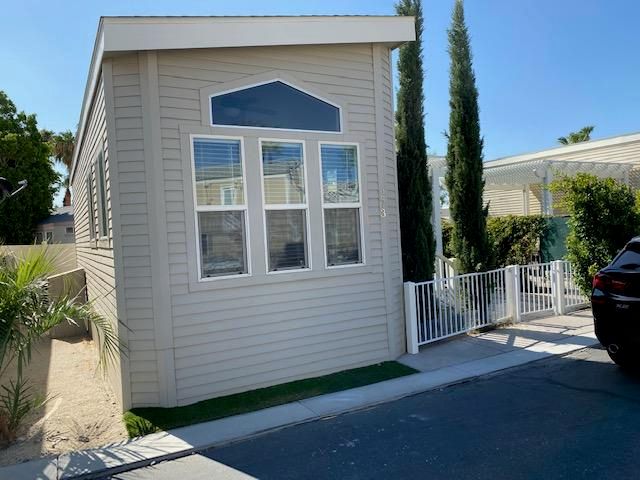 74711 Dillon Rd, Desert Hot Springs, CA 92241