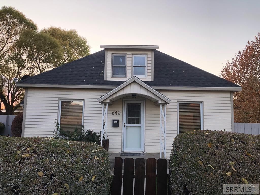 240 Lincoln St, American Falls, ID 83211 Trulia