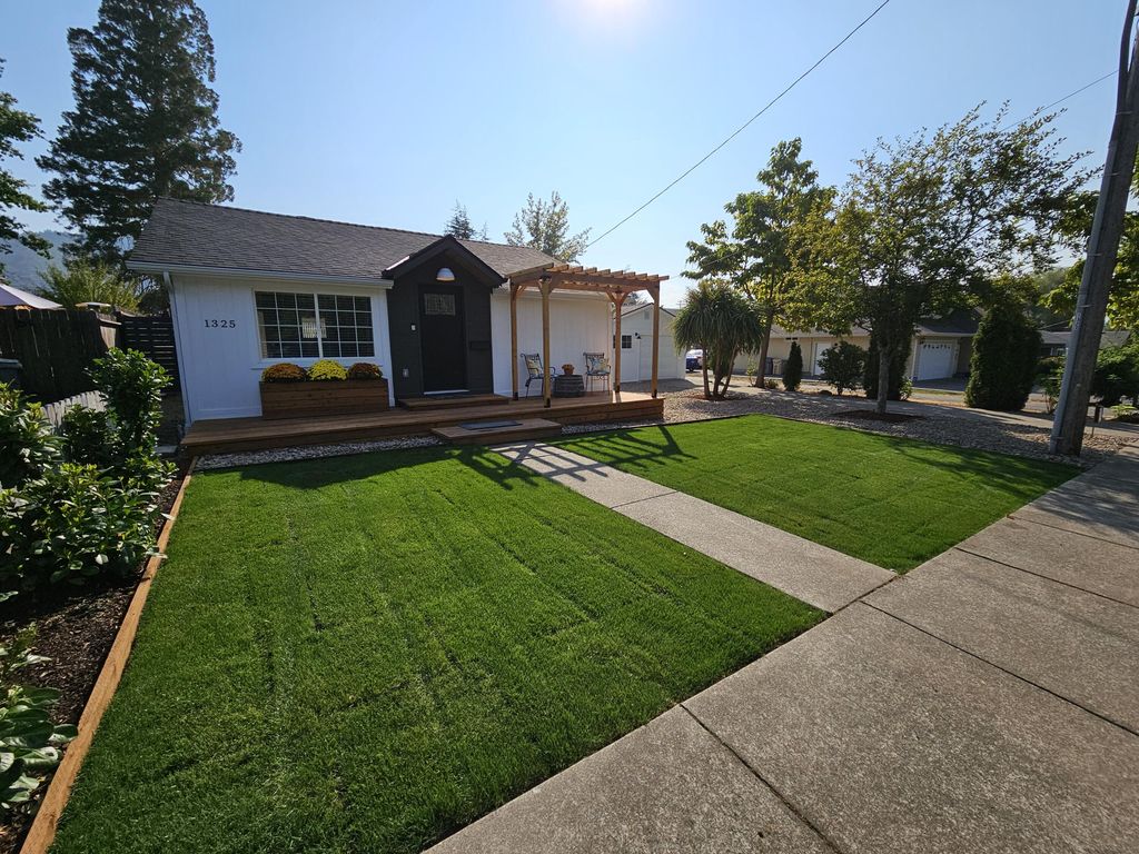 1325 NW Conklin Ave, Grants Pass, OR 97526 Trulia