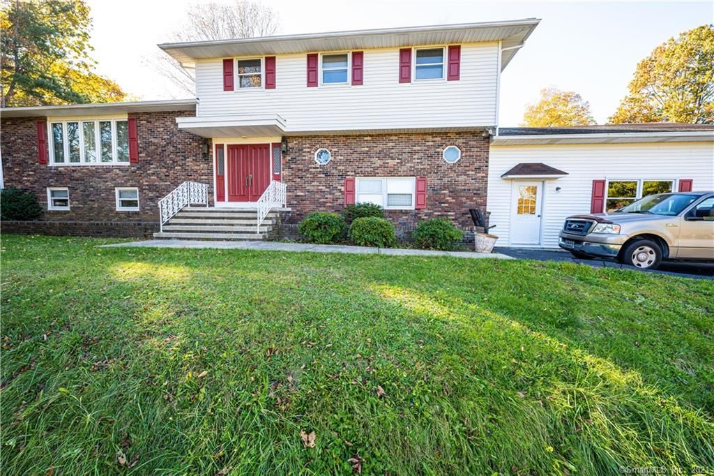 16 Indian Hill Rd, Northford, CT 06472