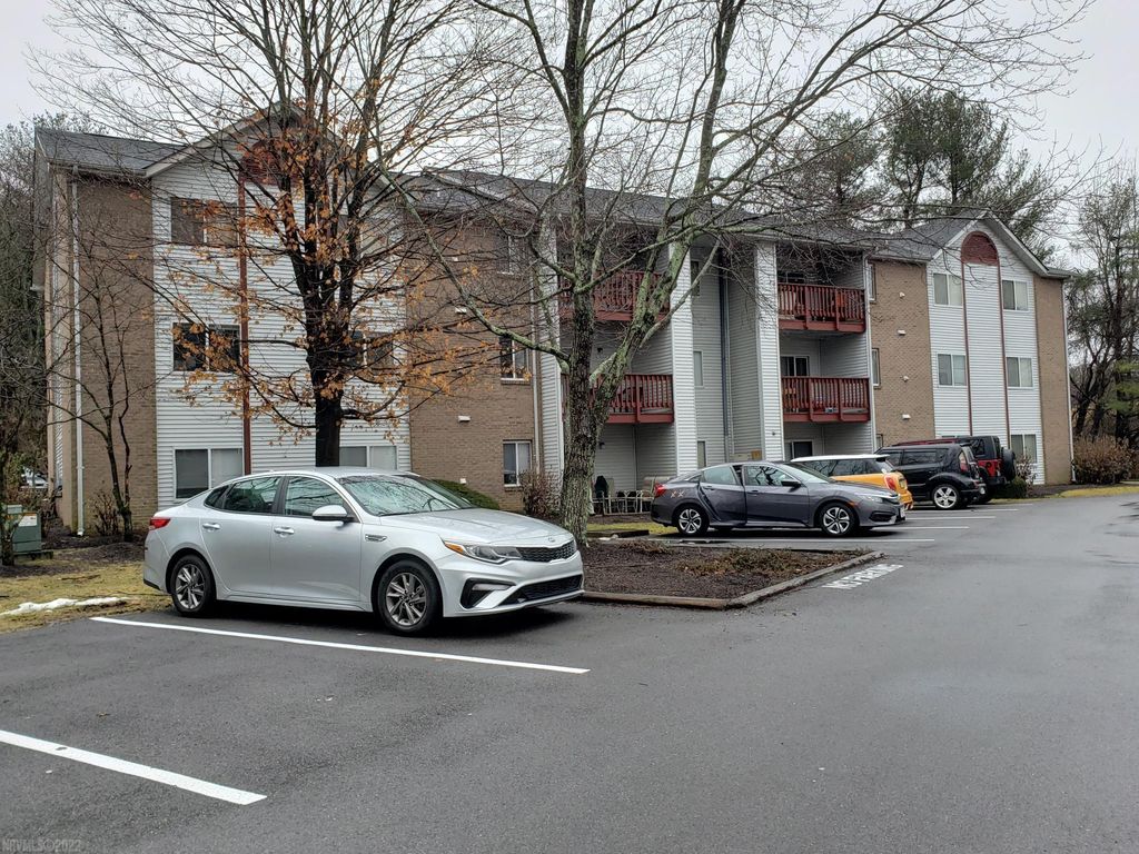 Berryfield Apartments Blacksburg Floor Plan Floor Roma