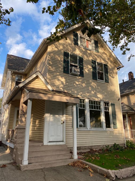 2930 W 12th St #1, Cleveland, OH 44113