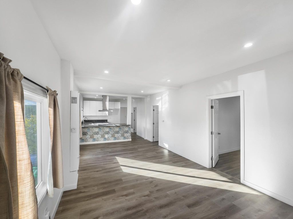 Apartamento en Renta 3 Beds 1 Bath