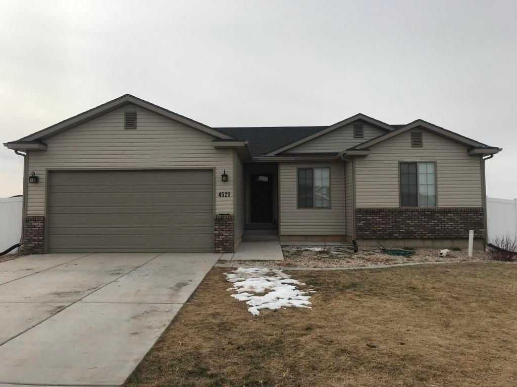 4521 N High Noon St, Enoch, UT 84721 Trulia