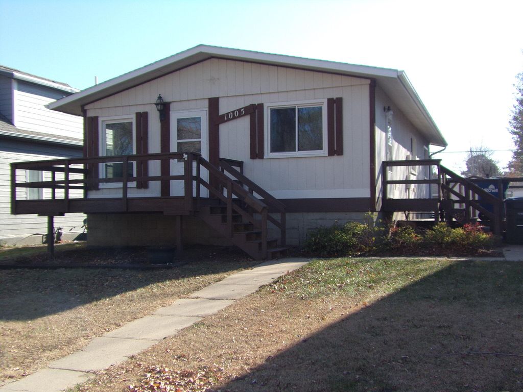 1005 E 1st Ave, Mitchell, SD 57301 MLS 23497 Trulia