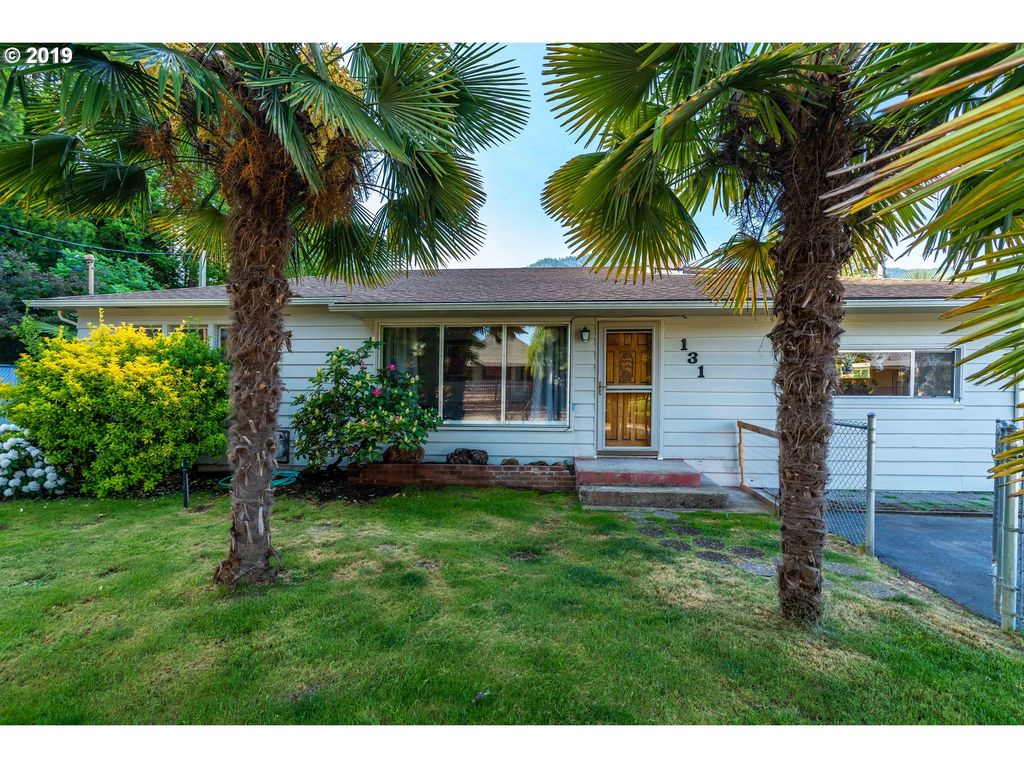 131 Wilson St, Canyonville, OR 97417 Trulia