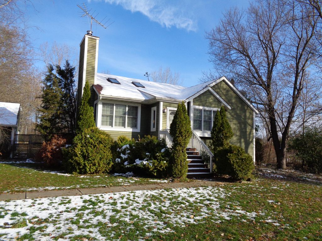 7795 East Rd, Three Oaks, MI 49128 Trulia