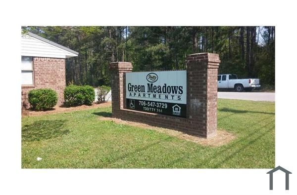 100 Green Meadows Ct, Wrens, GA 30833