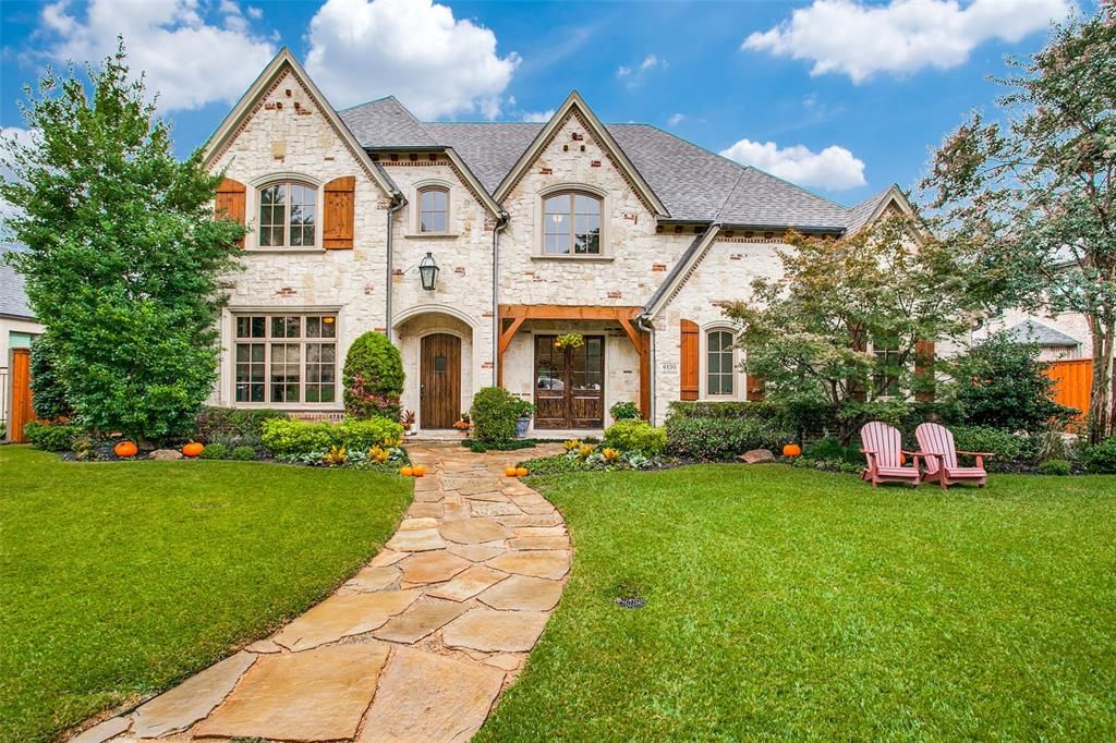 6130 Lavendale Ave, Dallas, TX 75230