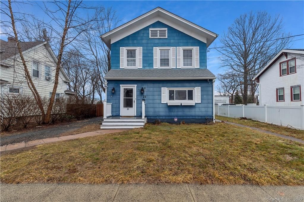21 Roy St, East Haven, CT 06512
