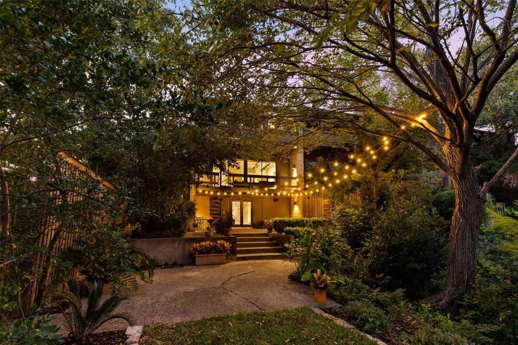 4000 Buena Vista St, Dallas, TX 75204