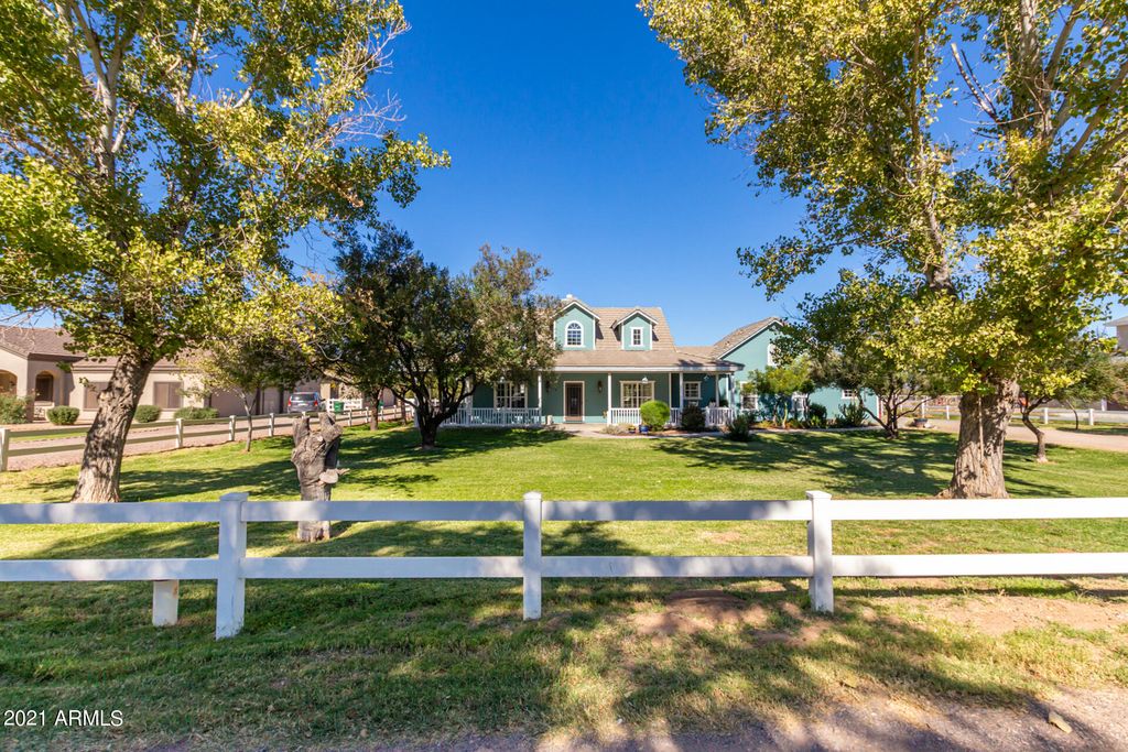 18216 E Sunnydale Dr, Queen Creek, AZ 85142