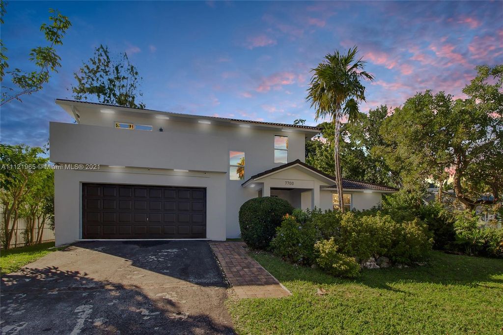 7700 Beachview Dr, Miami Beach, FL 33141
