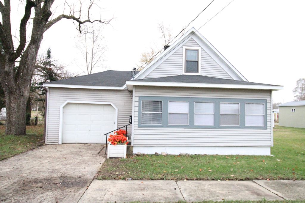 306 W Lambert St, Knox, IN 46534 Trulia