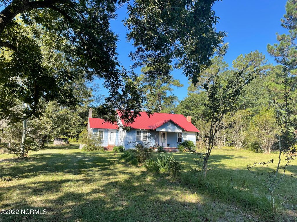 5194 Tobacco Road, Orrum, NC 28369 See Estimated Value