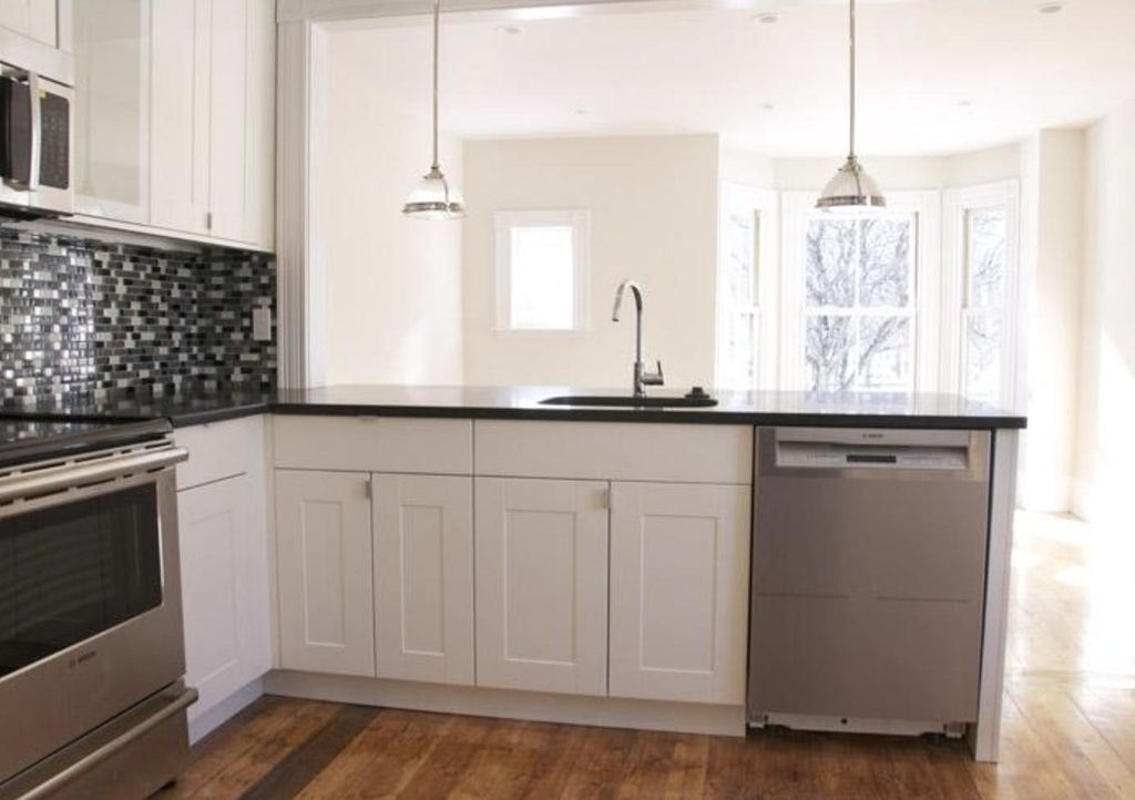 85 Windsor St, Roxbury, MA 02120