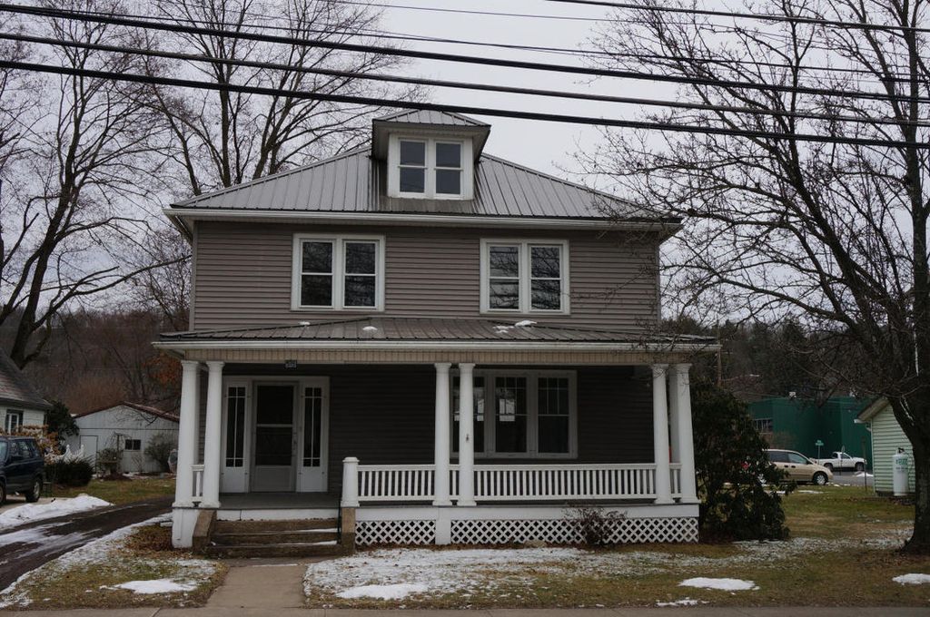 515 Main St, Benton, PA 3 Bed, 2 Bath SingleFamily Home 23 Photos