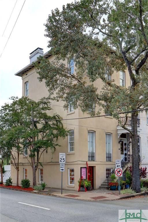 101 W Taylor St, Savannah, GA 31401