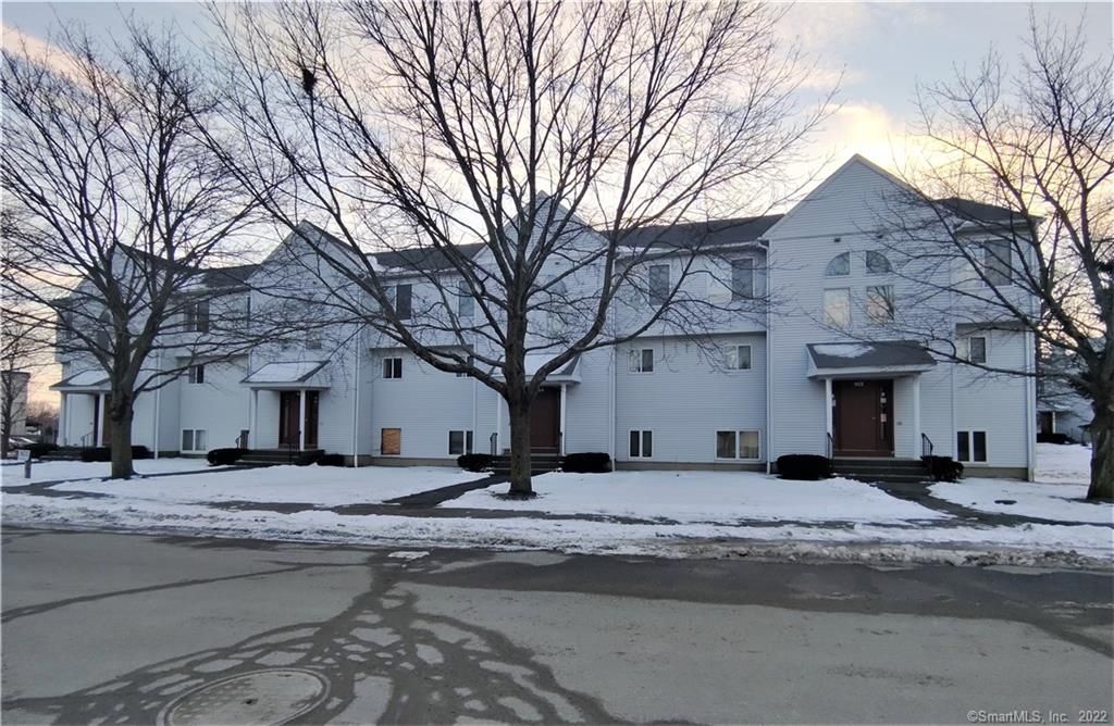 103 Hamden Ave #F, Waterbury, CT 06704