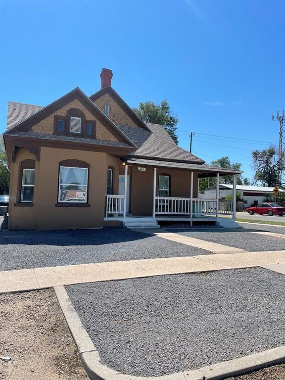 300 N  11th St, Rocky Ford, CO 81067