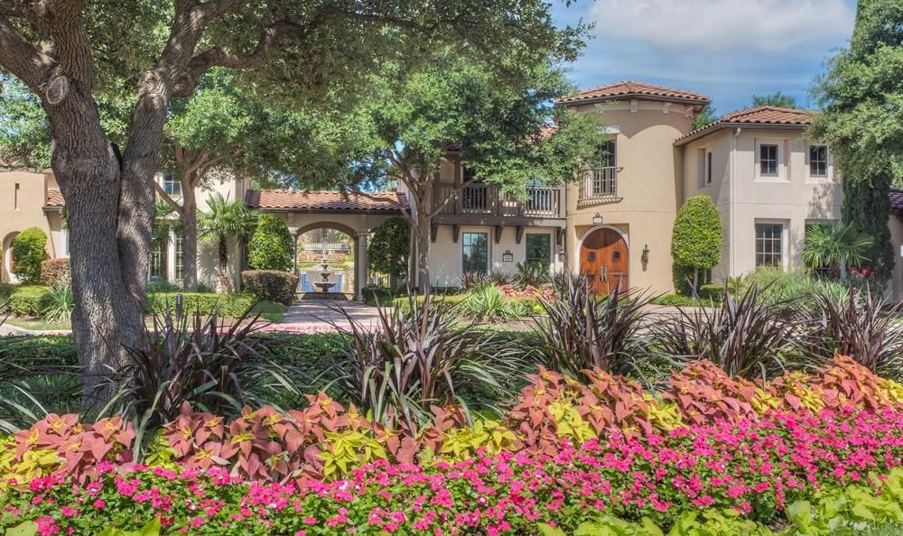 5515 Estancia Cir, Dallas, TX 75248