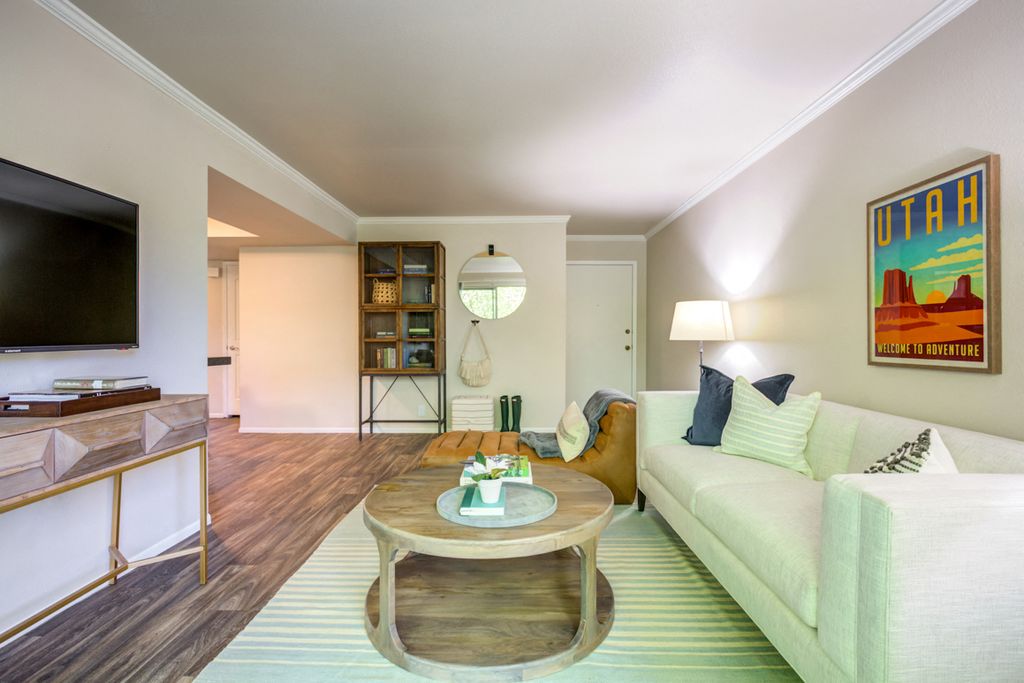 5251 S Cobble Creek Rd, Salt Lake City, UT 84117