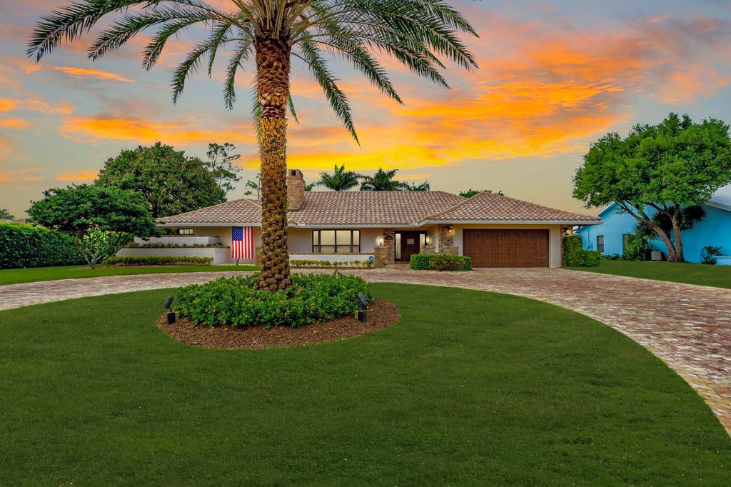 541 N Country Club Dr, Atlantis, FL 33462 Trulia