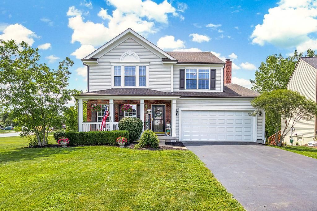 563 Meadows Dr, Delaware, OH 43015