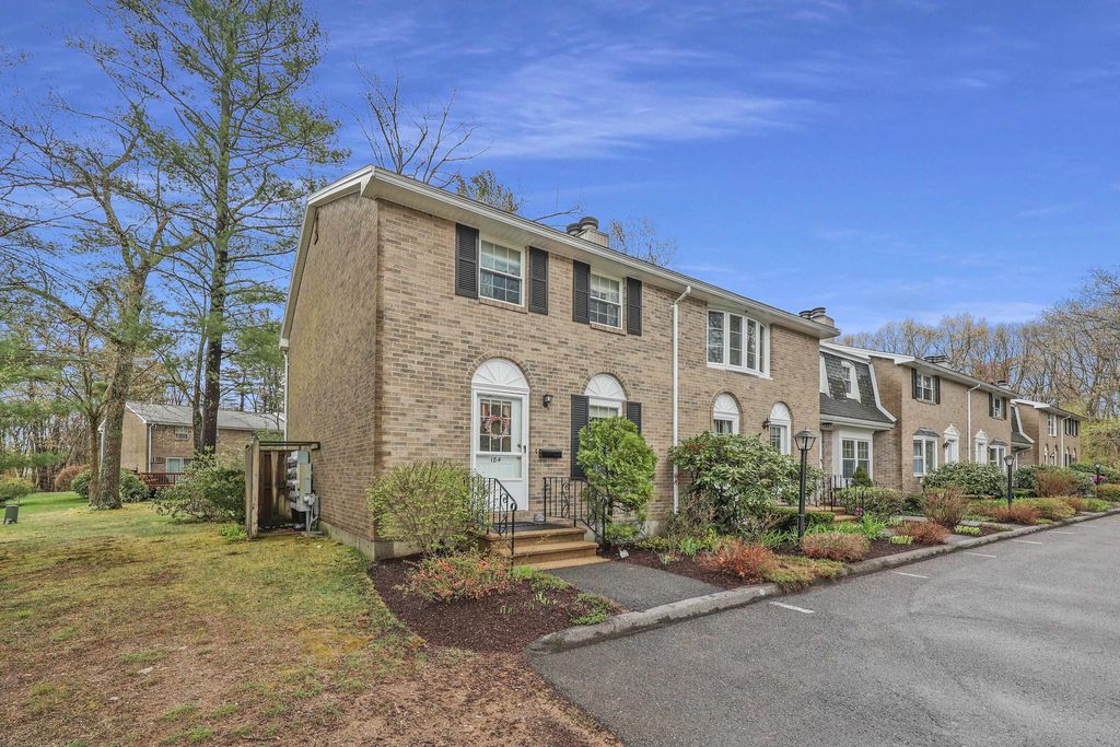 184 Fieldstone Drive, Londonderry, NH 03053 Trulia