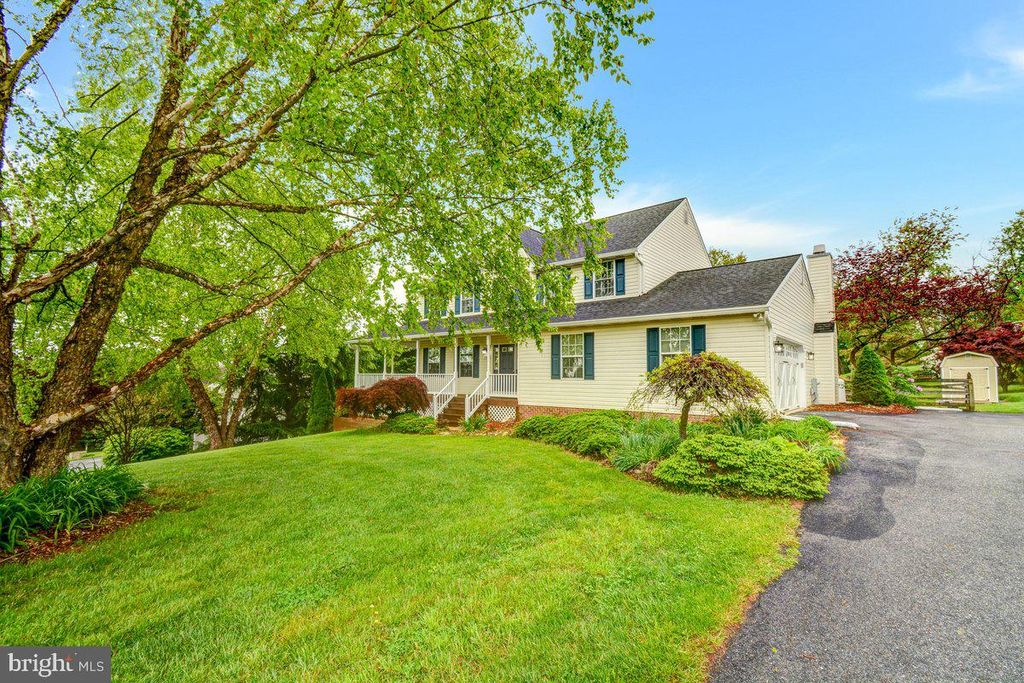 1905 Andrea Ct, Finksburg, MD 21048