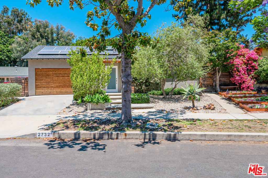 2732 Dunleer Pl, Los Angeles, CA 90064