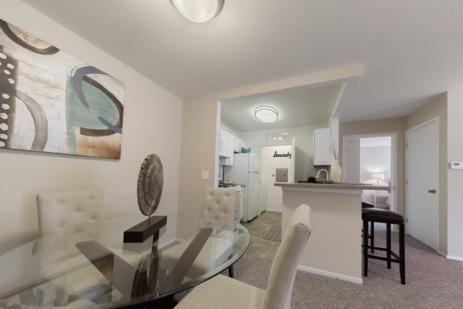 3289 Schust Rd 6104, Saginaw, MI 48603 Apartment for Sale