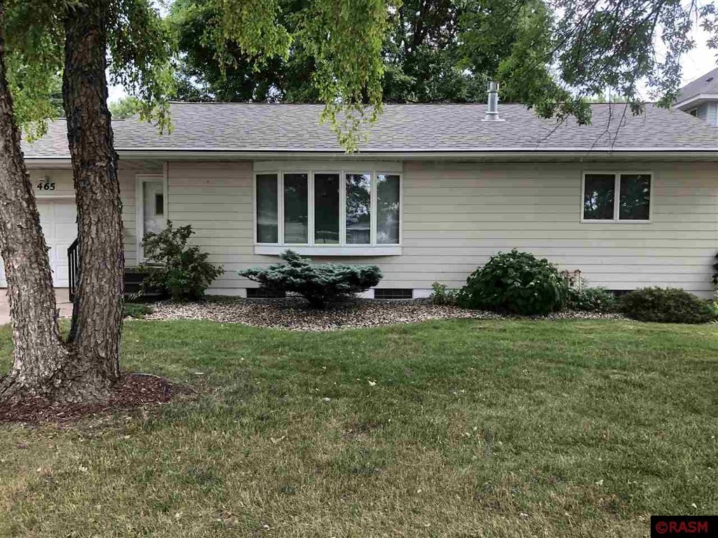 465 Skaro St, Saint Peter, MN 56082 | Trulia
