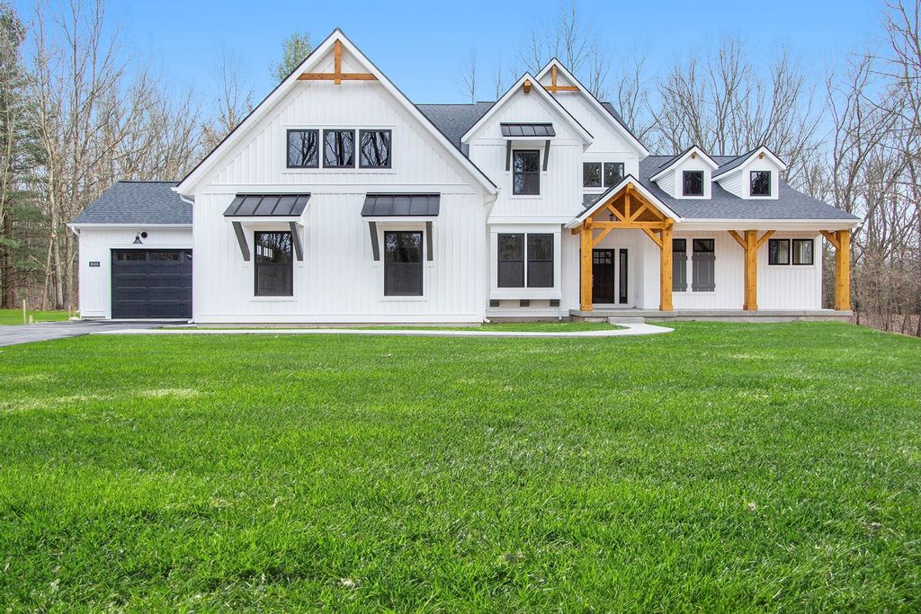 The Birkshire II Plan in Shadow Glen, Lansing, MI 48917