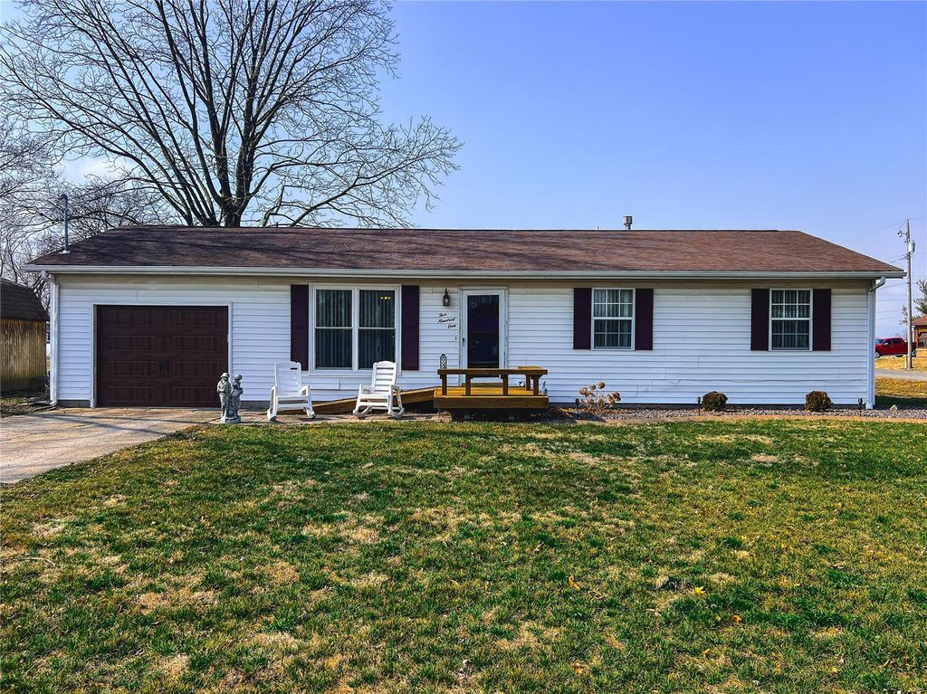 501 S Walnut St, Sandoval, IL 62882 MLS 24009660 Trulia