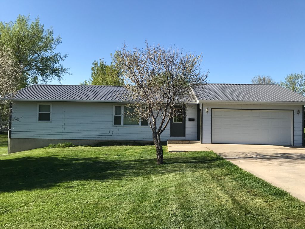 506 W 9th Ave, ster, SD 57274 Trulia