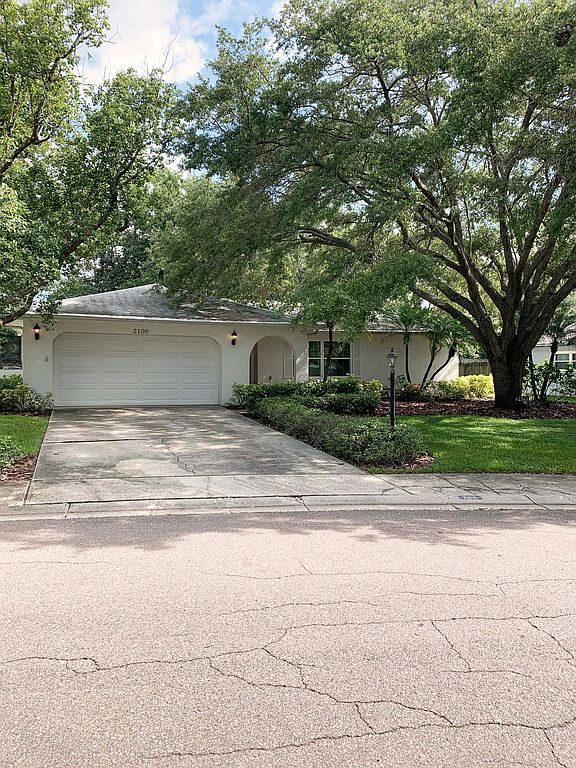 2106 Flamingo Pl, Safety Harbor, FL 34695