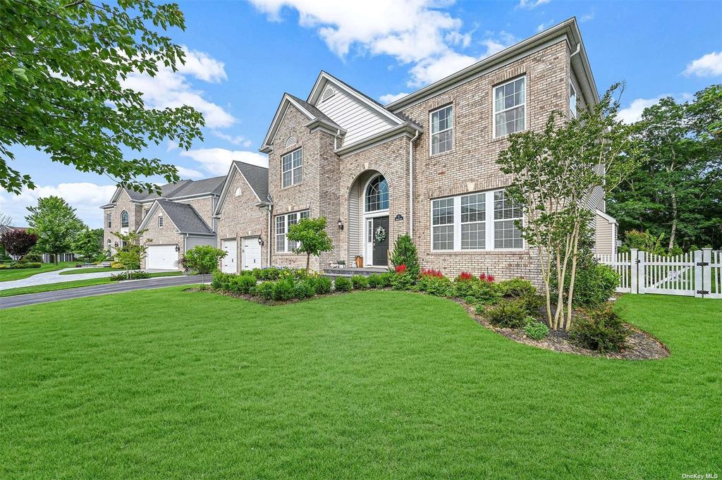 17 Moreland Court, Mount Sinai, NY 11766 Trulia