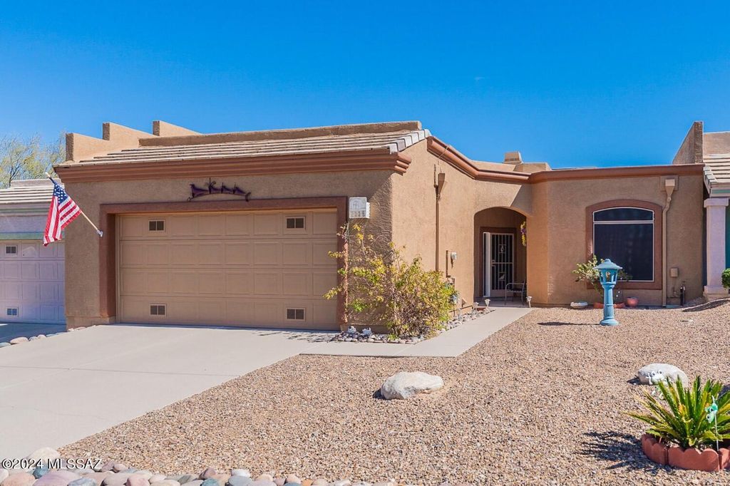 2339 S  Orchard View Dr, Green Valley, AZ 85614