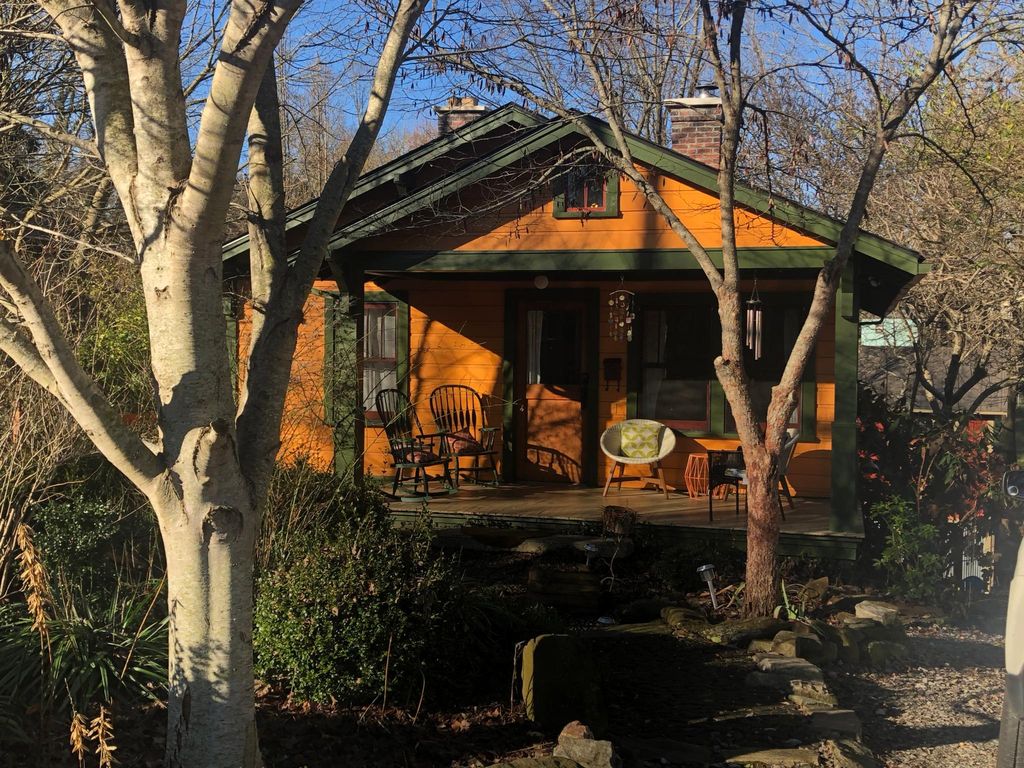 58 Mildred Ave, Asheville, NC 28806